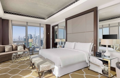 Sheikh Zayed Road Hotel | Hilton Dubai Al Habtoor City