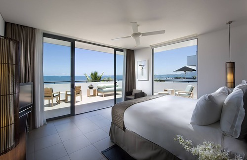 Nadi Resort | Hilton Fiji Beach Resort and Spa