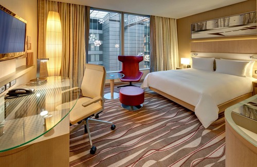 Frankfurt Airport Area Hotel | Hilton Frankfurt Airport