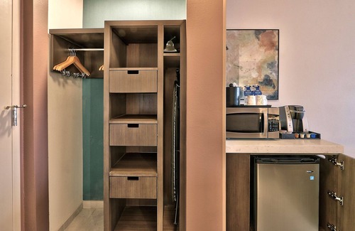 Northeast Heights Hotel | Hilton Garden Inn Albuquerque/Journal Center