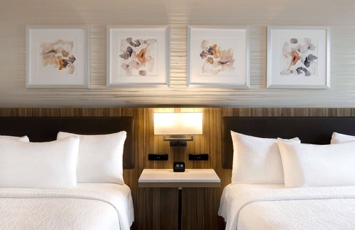 Anaheim Resort Hotel | Hilton Garden Inn Anaheim Resort