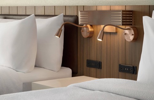 Luckie-Marietta District Hotel | Hilton Garden Inn Atlanta Downtown
