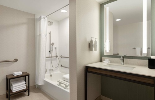 Luckie-Marietta District Hotel | Hilton Garden Inn Atlanta Downtown