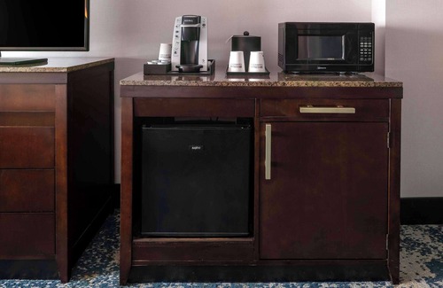 Bethesda Hotel | Hilton Garden Inn Bethesda Downtown
