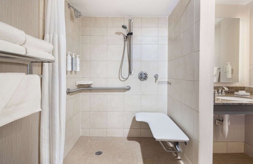 Bethesda Hotel | Hilton Garden Inn Bethesda Downtown