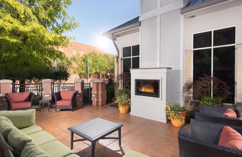 Downtown Chattanooga Hotel | Hilton Garden Inn Chattanooga Downtown