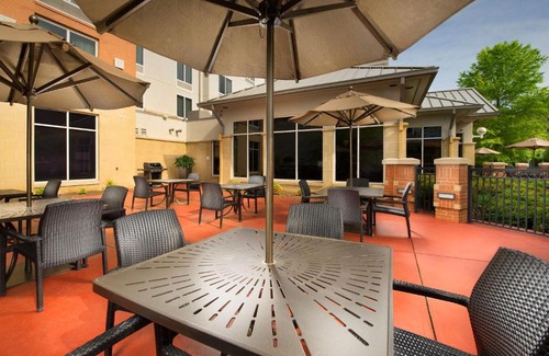 Downtown Chattanooga Hotel | Hilton Garden Inn Chattanooga Downtown