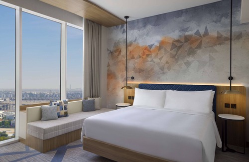 Downtown Dubai Hotel | Hilton Garden Inn Dubai Business Bay