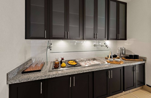 Findlay Hotel | Hilton Garden Inn Findlay