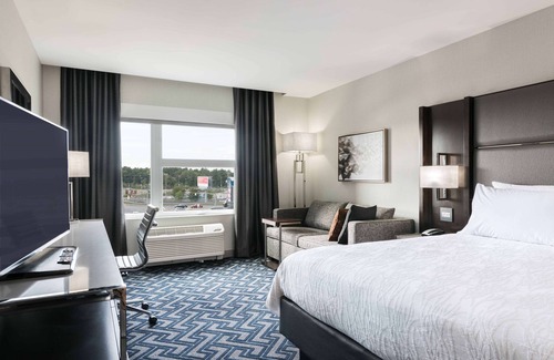 Foxboro Hotel | Hilton Garden Inn Foxborough Patriot Place