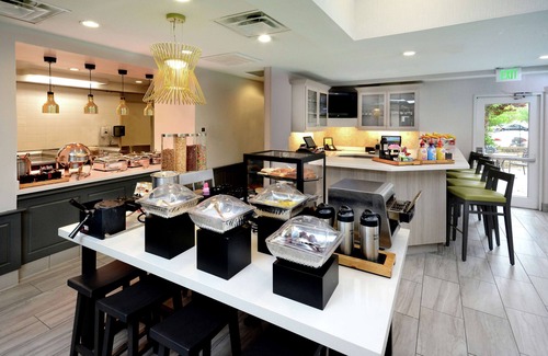 Greensboro Hotel | Hilton Garden Inn Greensboro