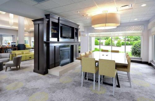 Greensboro Hotel | Hilton Garden Inn Greensboro