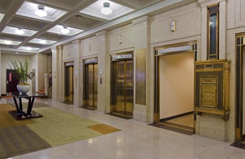 Mile Square Hotel | Hilton Garden Inn Indianapolis Downtown