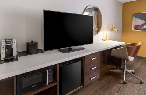 Hollywood Hotel | Hilton Garden Inn Los Angeles/Hollywood