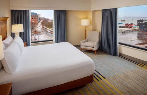 Old Port Hotel | Hilton Garden Inn Portland Downtown Waterfront