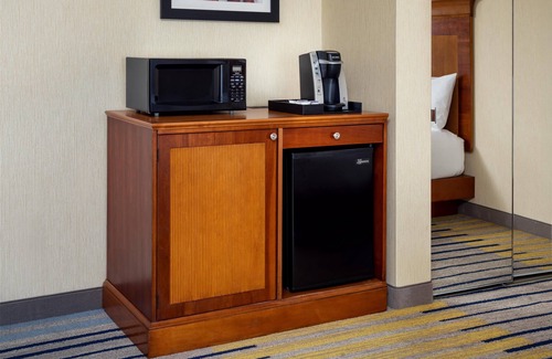 Old Port Hotel | Hilton Garden Inn Portland Downtown Waterfront