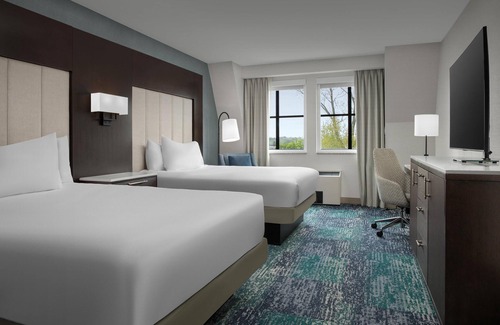 Portsmouth Hotel | Hilton Garden Inn Portsmouth Downtown