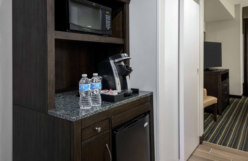 Far North Central Hotel | Hilton Garden Inn San Antonio At The Rim