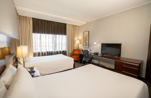 Pudahuel Hotel | Hilton Garden Inn Santiago Airport