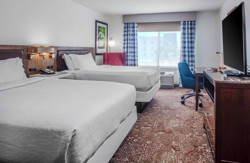 Ballentine Manor Estates Hotel | Hilton Garden Inn Sarasota - Bradenton Airport
