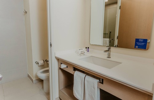 Silao Hotel | Hilton Garden Inn Silao Aeropuerto Bajio