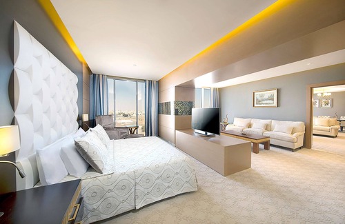 Tabuk Hotel | Hilton Garden Inn Tabuk