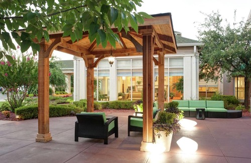 Tulsa Hotel | Hilton Garden Inn Tulsa Airport
