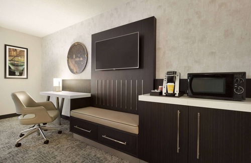 Downtown Washington D.C. Hotel | Hilton Garden Inn Washington DC Downtown