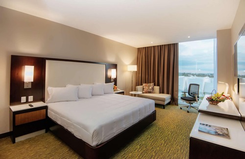 Angelopolis Hotel | Hilton Garden Inn Puebla Angelópolis, Mexico
