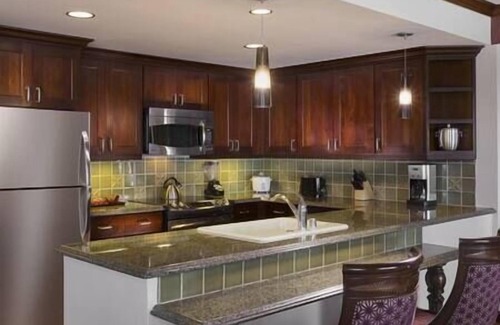 Waikiki Resort | Hilton Grand Vacation Club, All Towers, Honolulu!