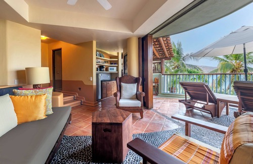 Ixtapa - Zihuatanejo Resort | Hilton Grand Vacations Club Zihuatanejo