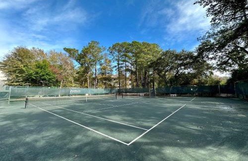 Folly Field House | Hilton Head Hangout - 2 BDR Resort Condo by Beach