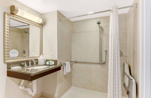 Airport Area Hotel | Hilton Irvine/Orange County Airport