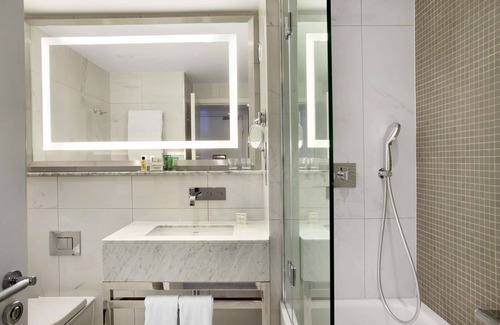 Angel Hotel | Hilton London Angel Islington