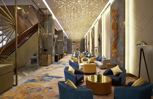 Pasay Hotel | Hilton Manila Newport World Resorts
