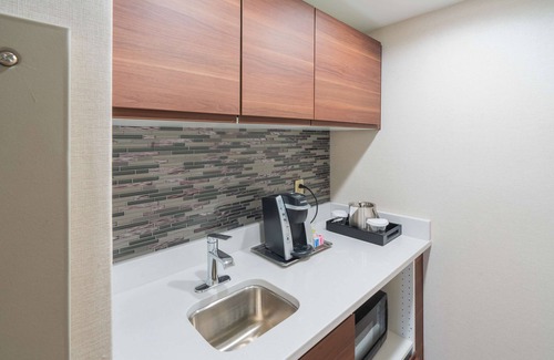 White Station Hotel | Hilton Memphis