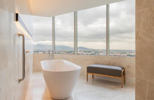 Colonia Centro Hotel | Hilton Mexico City Reforma