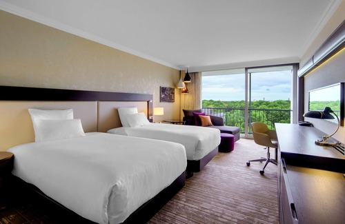 Kleinhesselohe Hotel | Hilton Munich Park