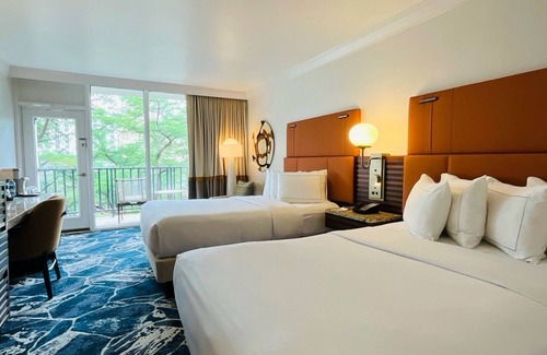 Downtown San Antonio Hotel | Hilton Palacio Del Rio