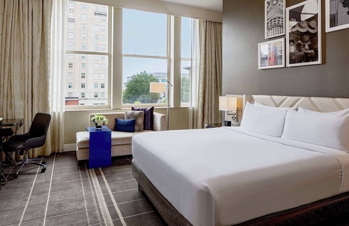 City Center Hotel | Hilton Richmond Downtown