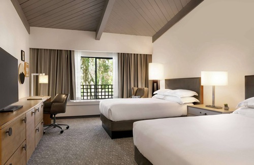 South Scottsdale Resort | Hilton Scottsdale Resort & Villas
