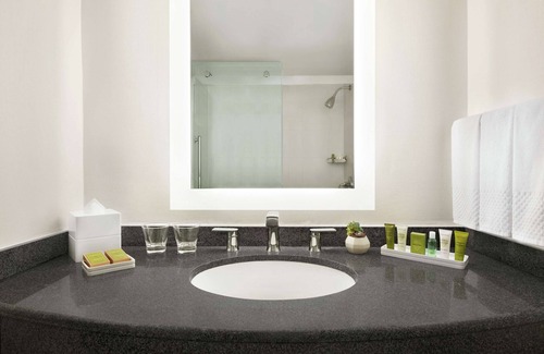 South Scottsdale Resort | Hilton Scottsdale Resort & Villas