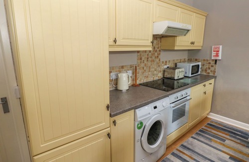 Tenby Cottage | Hilton Snug