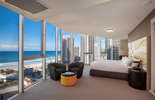 Surfers Paradise Resort | Hilton Surfers Paradise Hotel & Residences