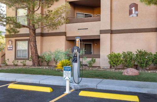 Las Vegas Resort | Hilton Vacation Club Desert Retreat Las Vegas