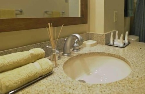 Enterprise Hotel | Hilton Vacation Club, Resort, LV, Pool. Hot Tub!