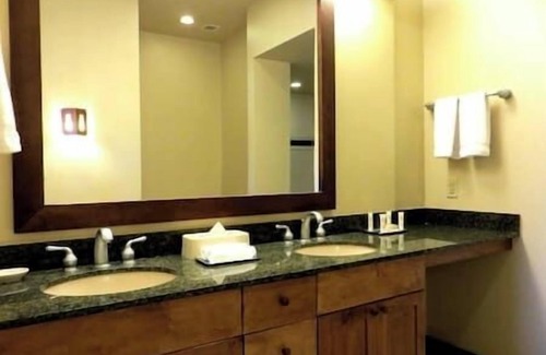 Enterprise Hotel | Hilton Vacation Club, Resort, LV, Pool. Hot Tub!