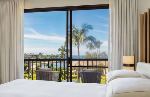 Waikoloa Resort | Hilton Waikoloa Village