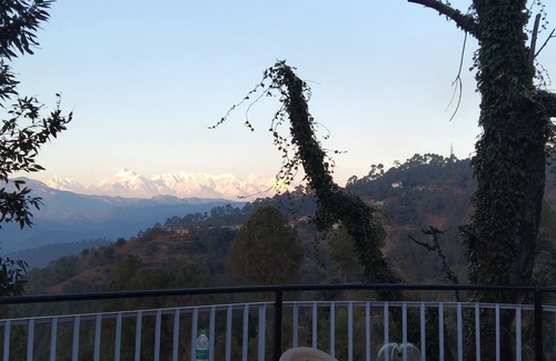 Majkhali House | Himalaya View
