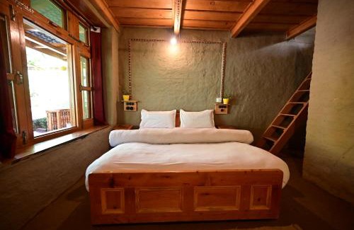 Kullu House | Himalayan Mud Resort